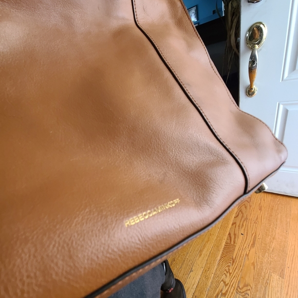 Rebeccaminkoff designer Purse butterfly lining with Gold Hardware. - Picture 8 of 8